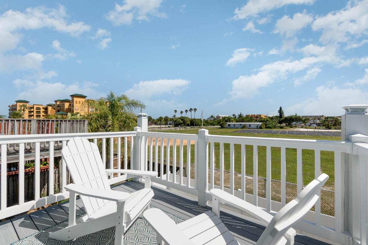 Seaglass Shores, Steps To The Holiday home Cape Canaveral