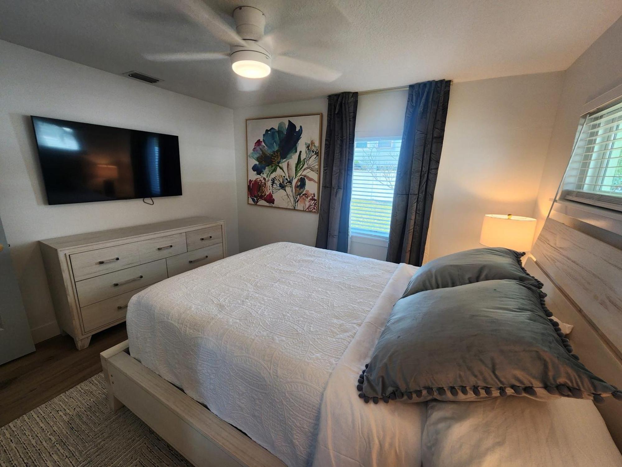 Holiday home Drift House - 4bed 3bath Private Pool House *