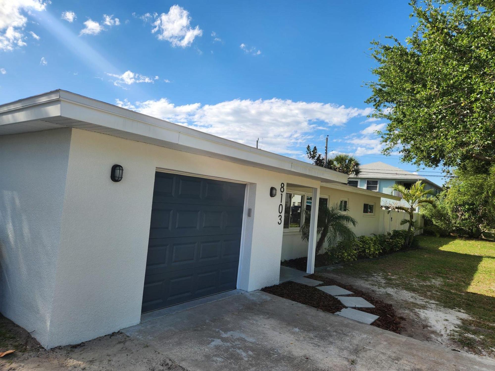 Drift House - 4bed 3bath Private Pool House *