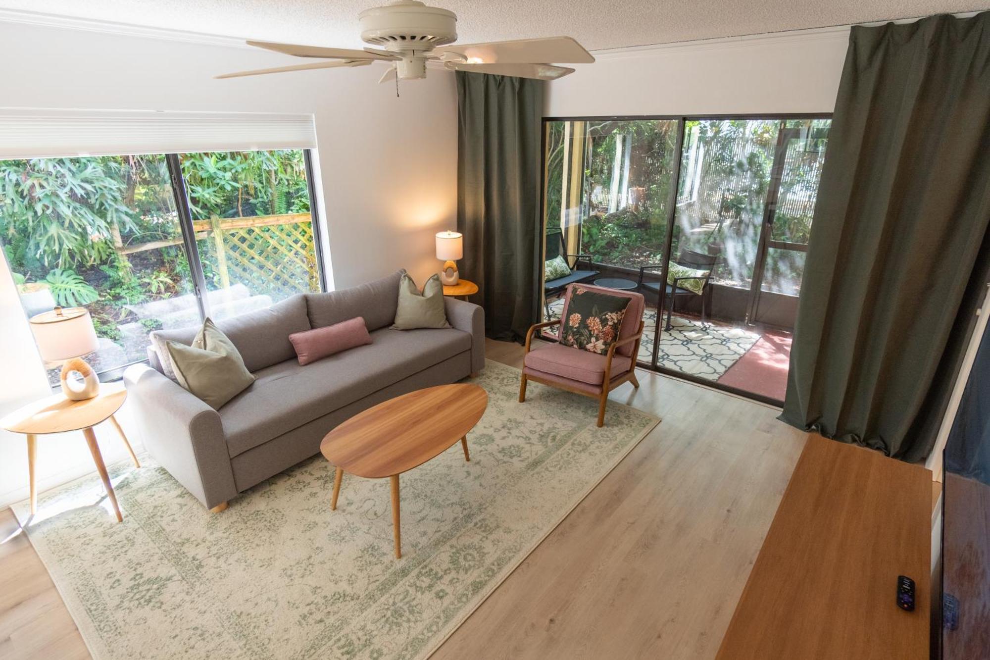 Apartment Private Tropical Oasis - Aloe *