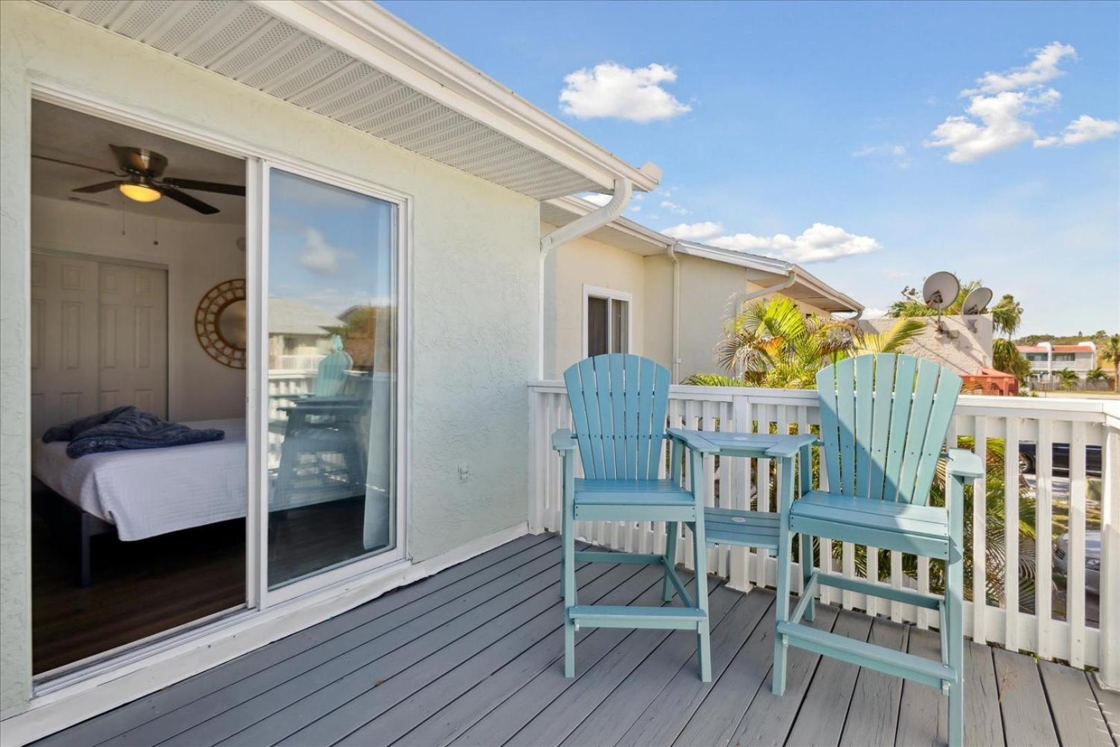 Villa 221 Cherie Down Ln Cape Canaveral
