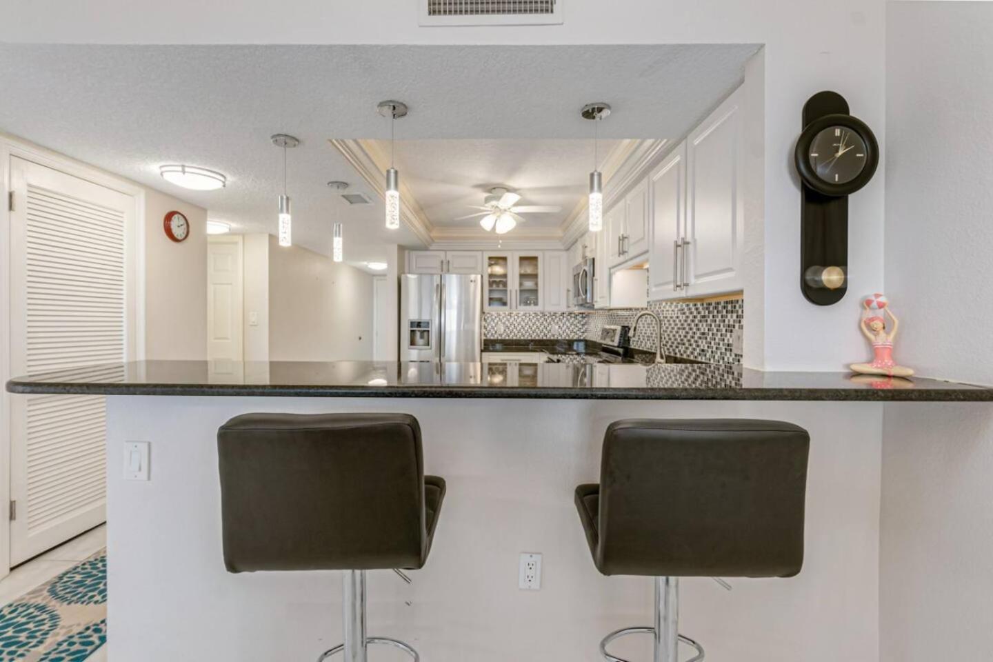 201 - 2 Bedroom 2 Bath Luxury Unit W Sea Breeze! Cape Canaveral