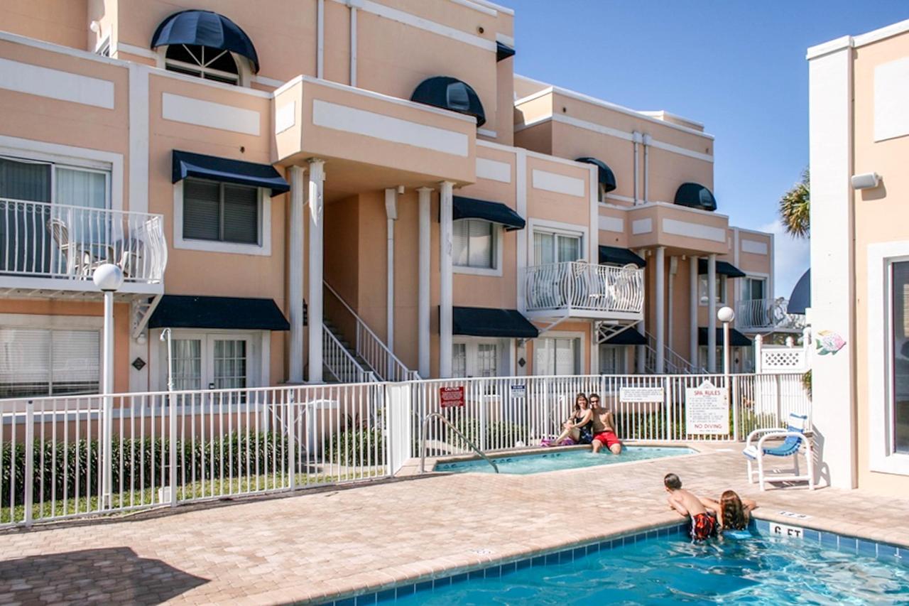Apartment Royal Palace Cape Canaveral